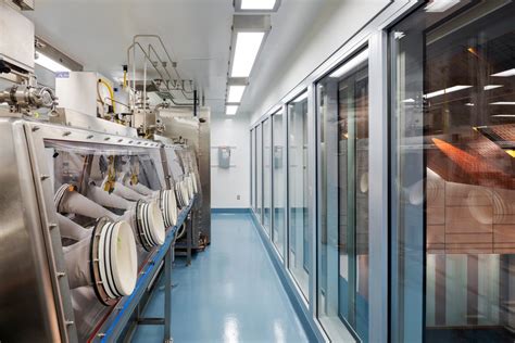 how many level 4 biolab are there in china